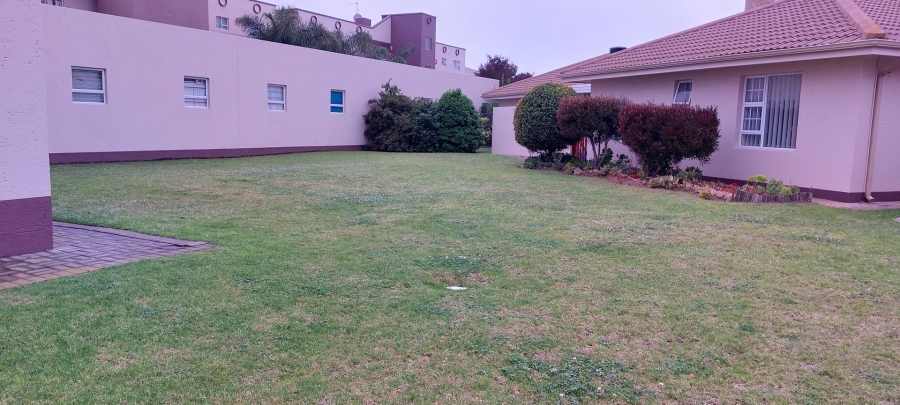 3 Bedroom Property for Sale in Hartenbos Central Western Cape